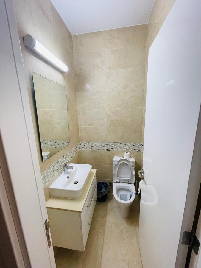 City Center Cozy Apt Paphos Esterno foto