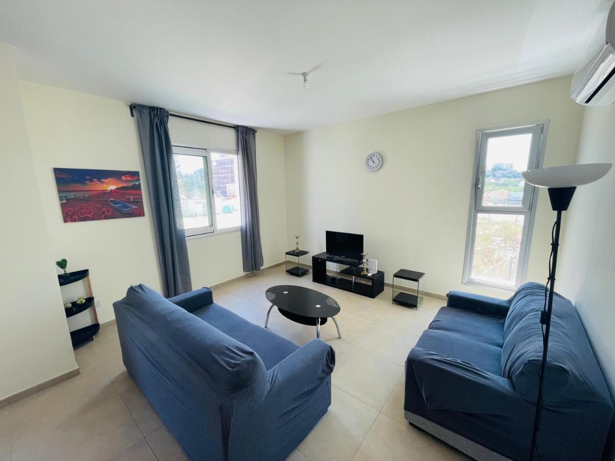 City Center Cozy Apt Paphos Esterno foto