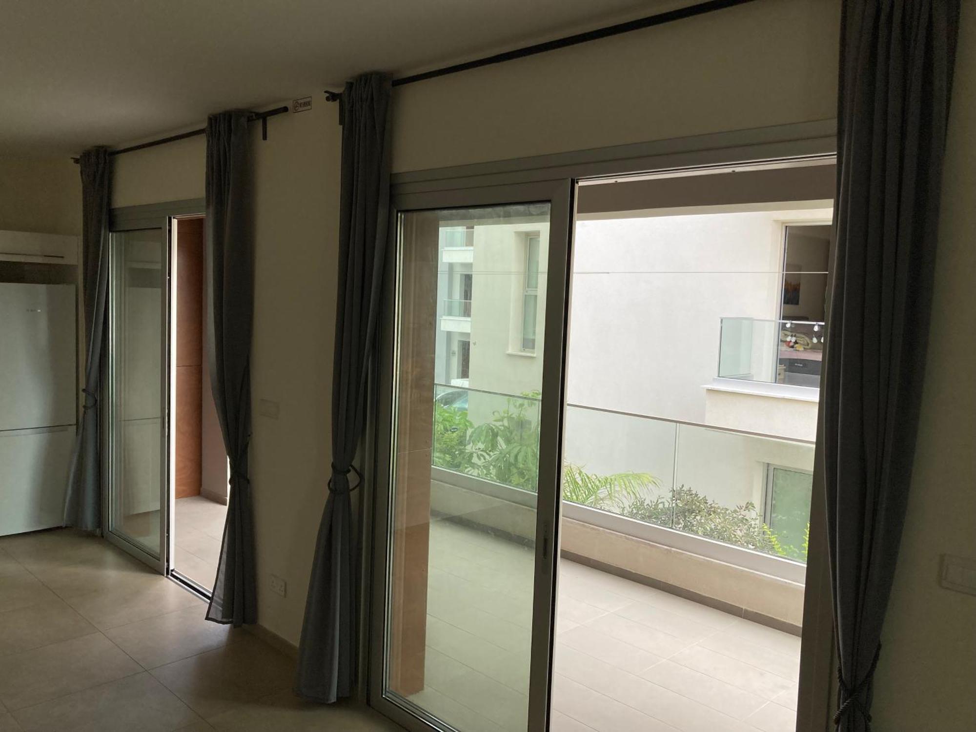 City Center Cozy Apt Paphos Esterno foto