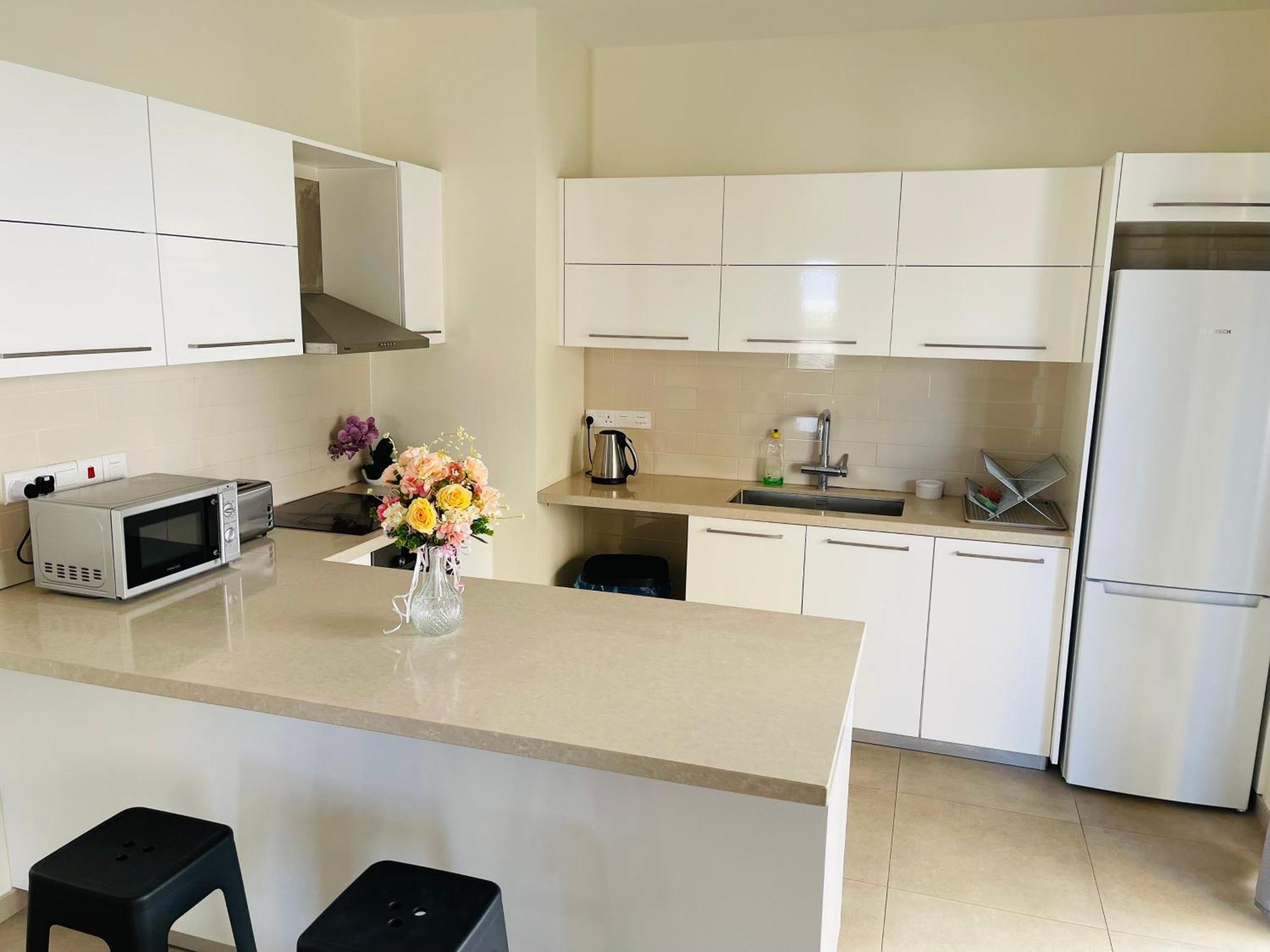 City Center Cozy Apt Paphos Esterno foto